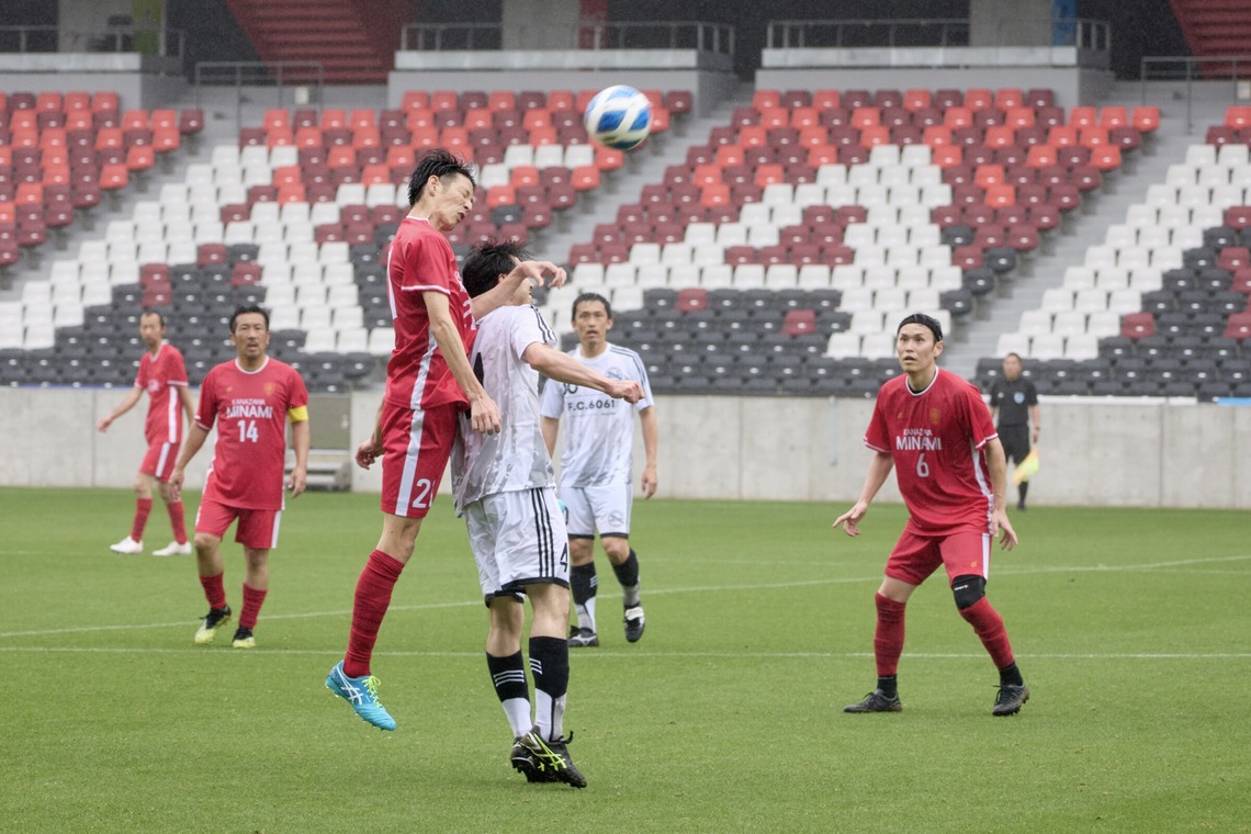 児玉 一成が撮影した写真のアルバム「サッカー（金沢ゴーゴーカレースタジアム）」