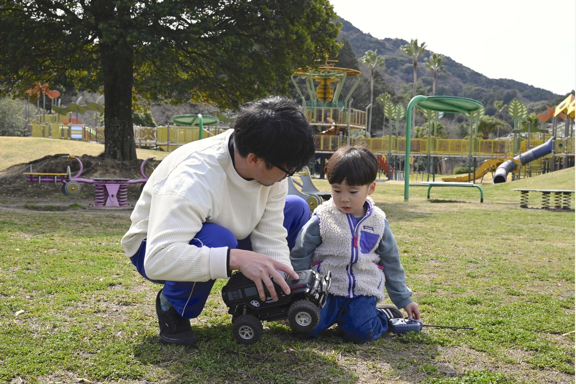 小野和也が撮影した写真のアルバム「家族みんなでピクニック」