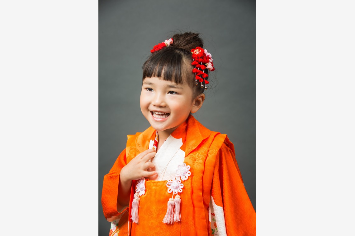 Nobuhiro Toyaが出張撮影した家族写真(キッズ,ベビーフォト)などが写った「七五三フォト@エミリィ代官山スタジオ」の家族写真