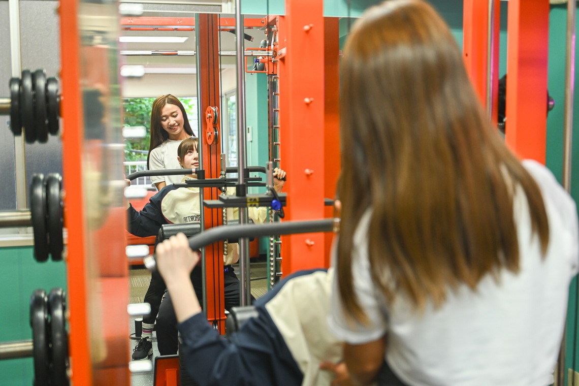 ムラカミカズマが撮影した「フィットネスジム広告撮影」の写真