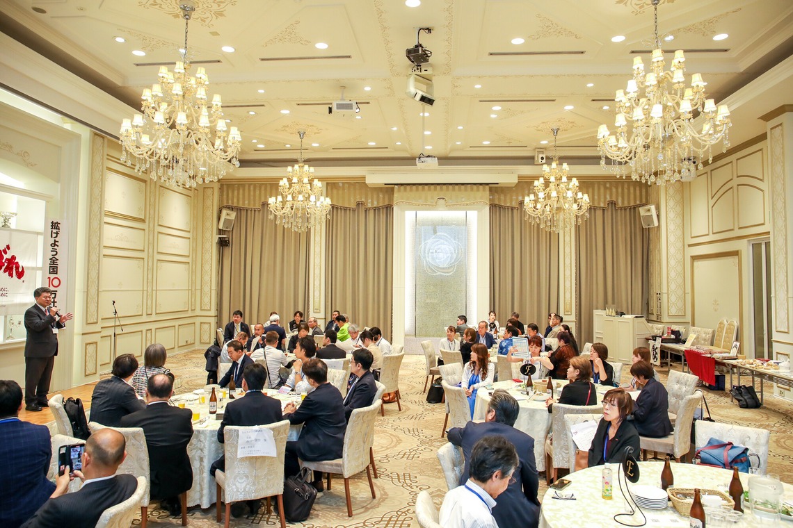 なかがわさとみが撮影した「ビジネス交流会の写真撮影」の写真