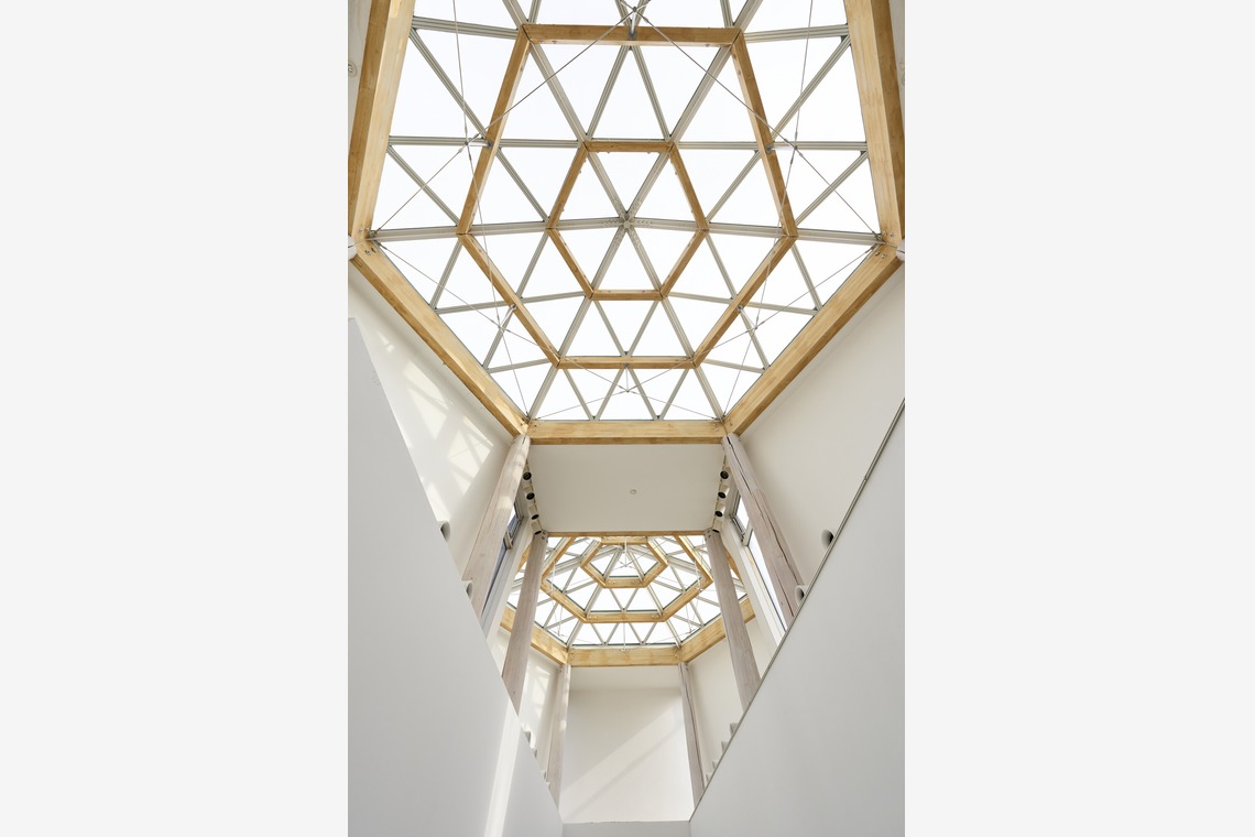 黒田将城が撮影した写真のアルバム「建築」