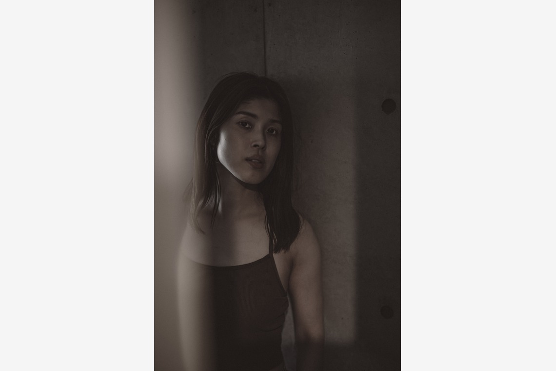 AVSが撮影した写真のアルバム「スタジオ」