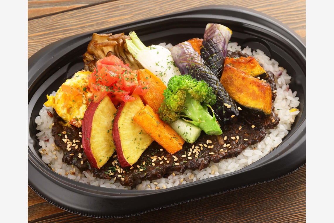 森安　照が撮影した写真のアルバム「お弁当」