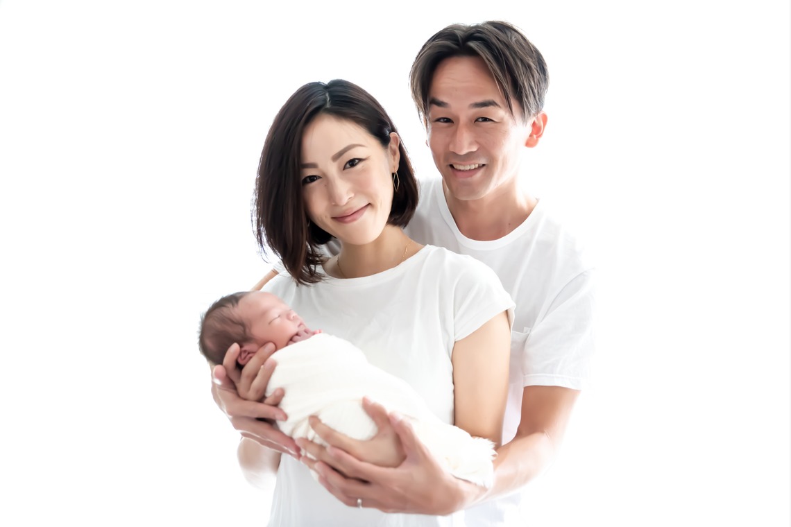 サキヤマ リエが撮影した写真のアルバム「ホワイト系・ひつじのぬいぐるみ・男の子のニューボーンフォト 」