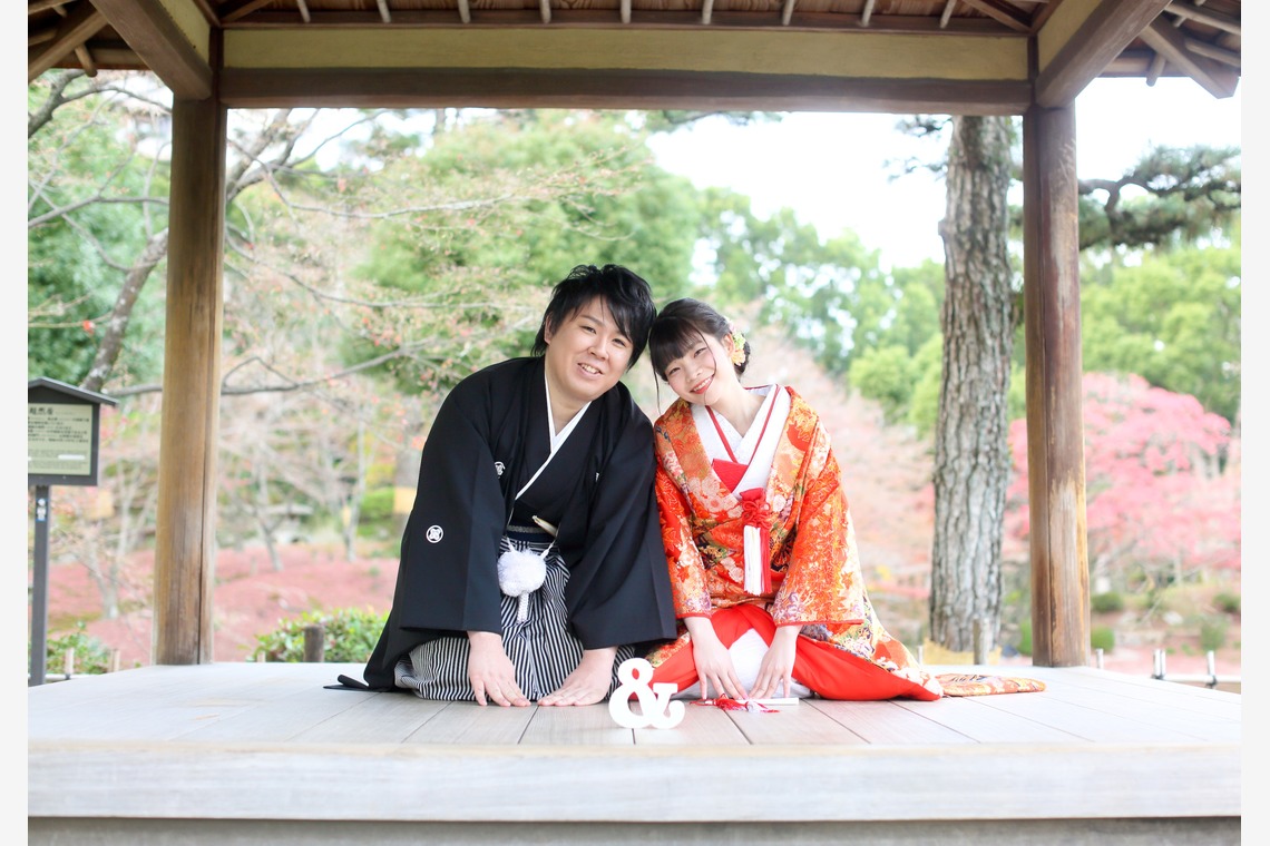 KIKIウェディングが撮影した写真のアルバム「秋の縮景園」