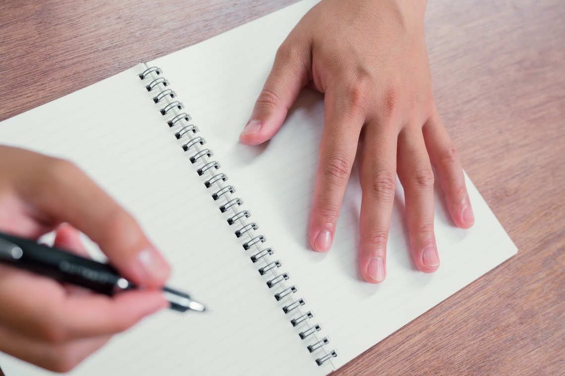 西村ユウトが撮影した「ポートレート_ネイルサロン」の写真