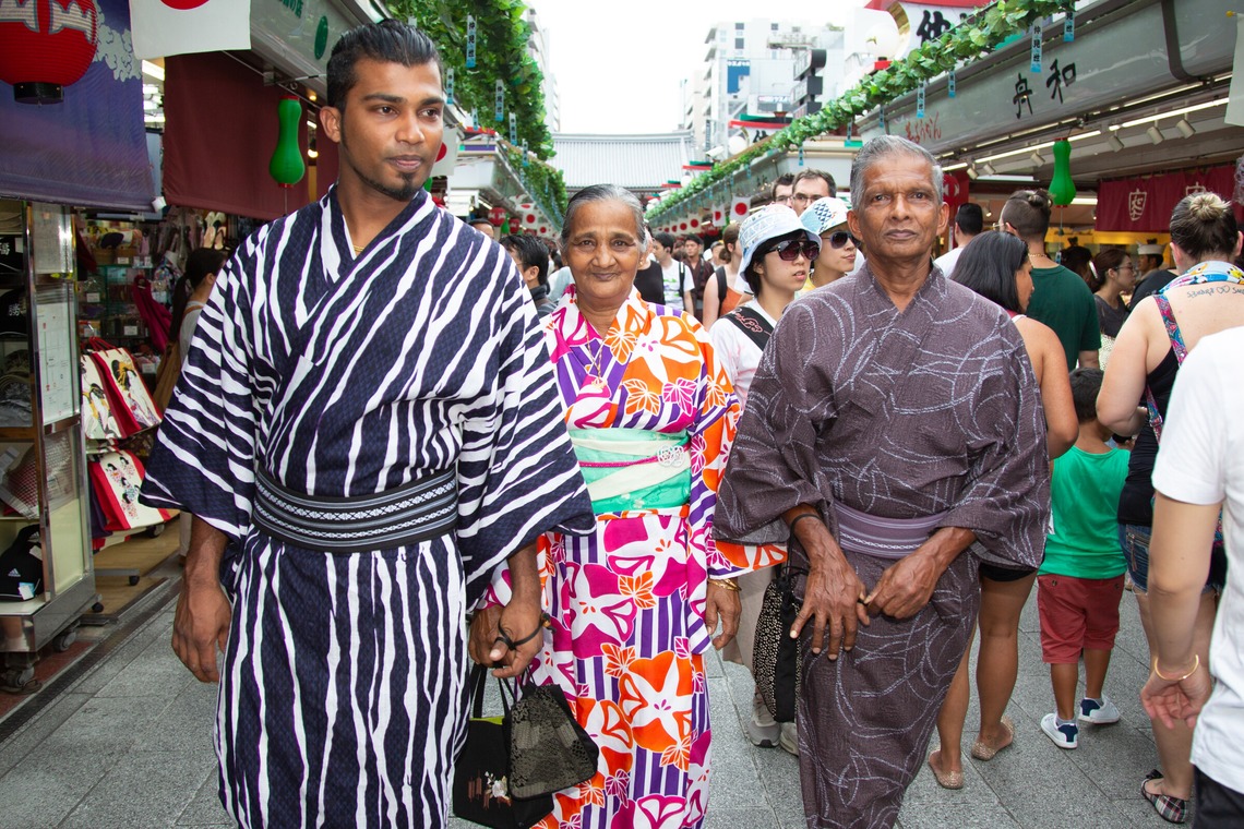 松井シンジが撮影した写真のアルバム「旅行（浅草）」