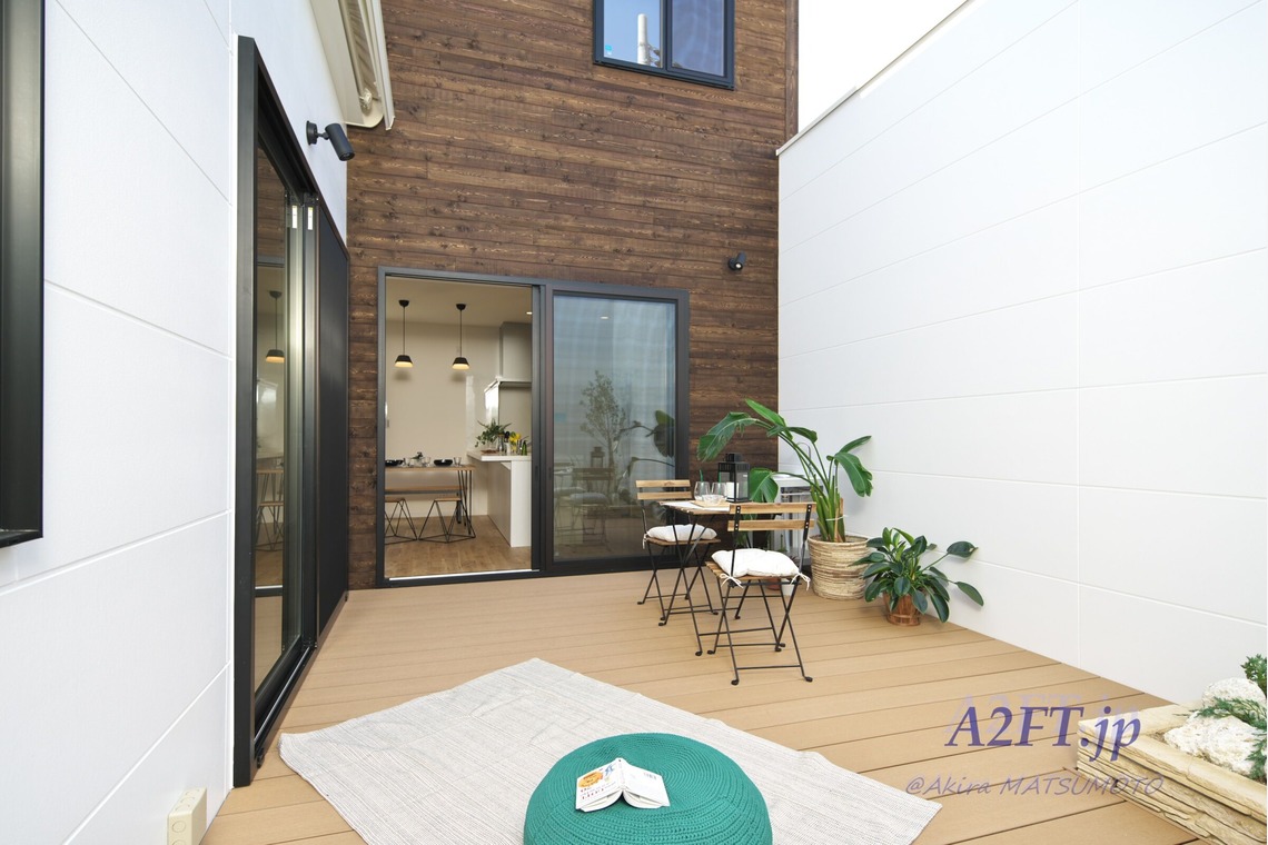 A2FT.jpフォトグラファーまつもとあきらが撮影した「2021年6月 モデルハウス撮影」の写真