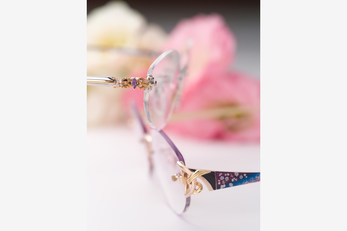 谷崎 春彦（T-Studio）が撮影した「ブツ撮」の写真