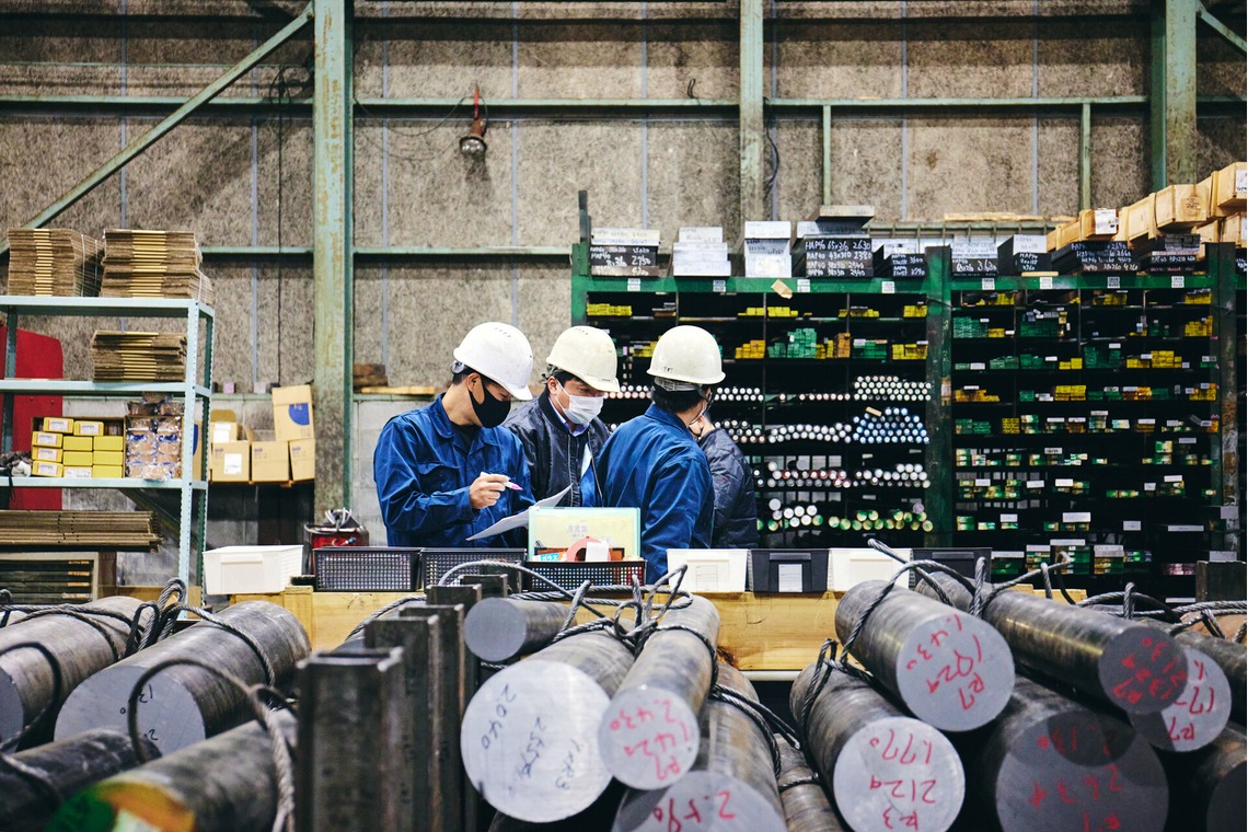 水本光が撮影した「働いている様子」の写真