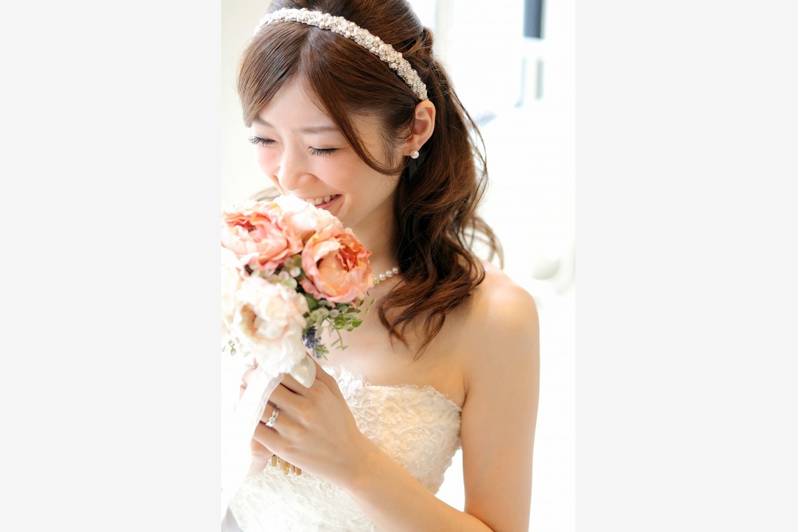 ほんとうにかわいい結婚写真ecoo（エクー）が撮影した写真のアルバム「ロケーション/洋装」