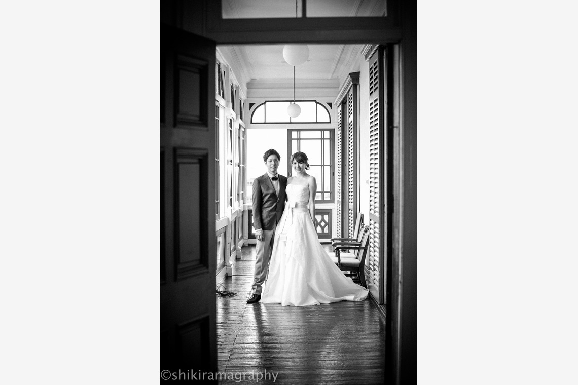 シキラマ グラフィーが撮影した「エンゲージメント・ドレス」の写真