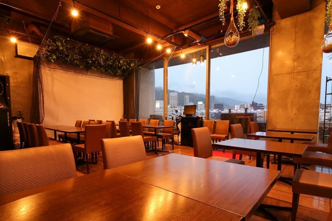 世登理恵が撮影した写真のアルバム「飲食店の内外観」