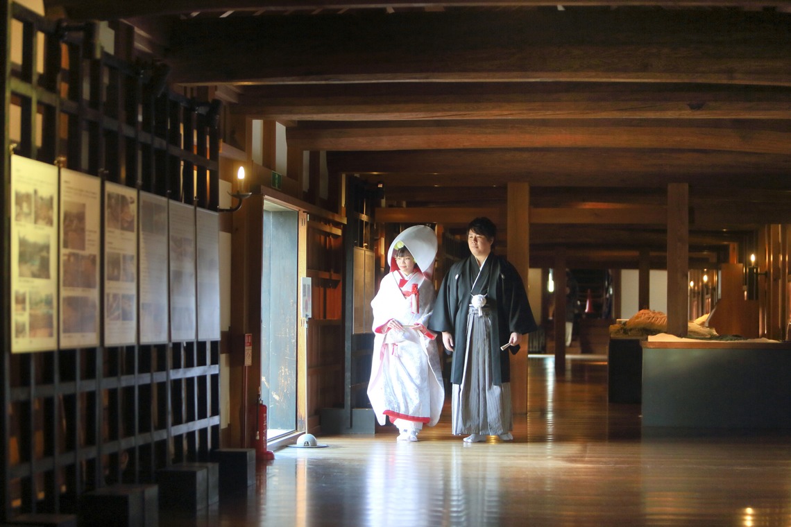 KIKIウェディングが撮影した写真のアルバム「秋の縮景園」