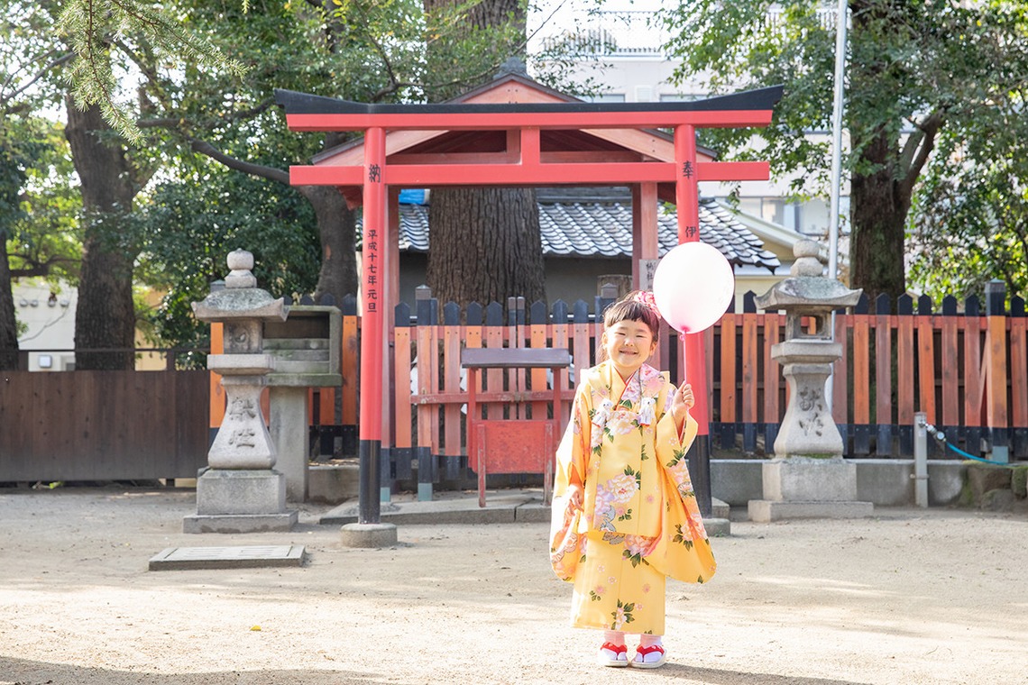 Merry Momentが出張撮影した家族写真(キッズ,ベビーフォト)などが写った「七五三 3歳女の子」の家族写真