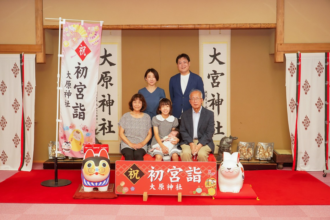 スタジオ　まるが撮影した写真のアルバム「お宮参り」