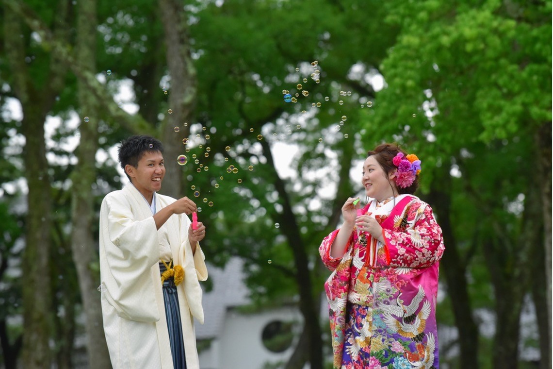 キキフォトワークスが撮影した「新緑の奈良で着物での結婚式の前撮り」の写真