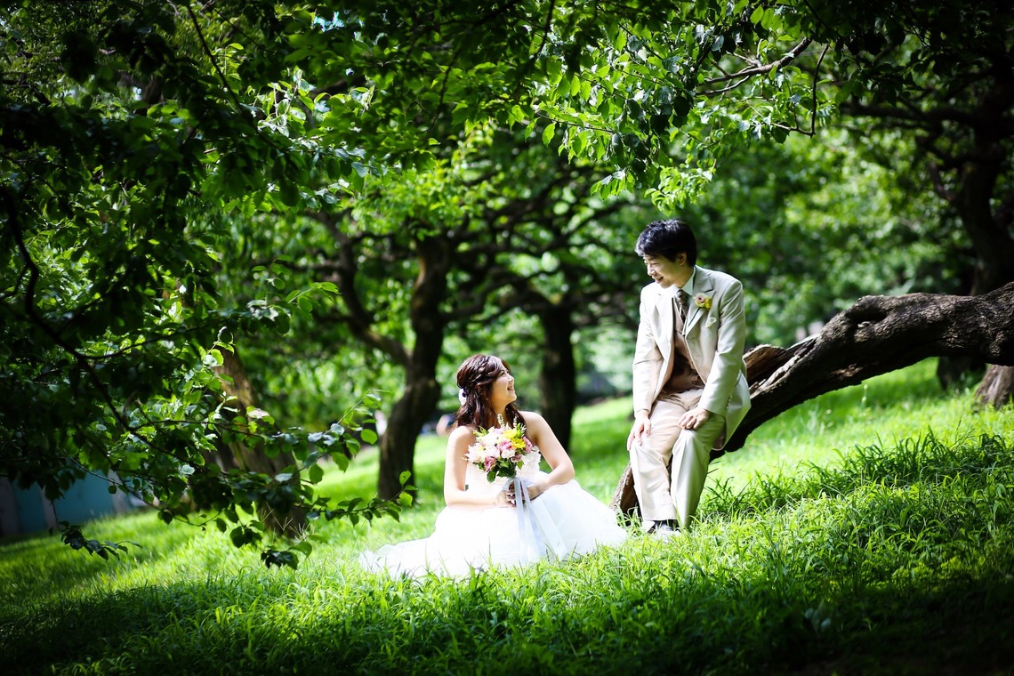 加倉井 規晃が撮影した「ロケーション・前撮り・公園・洋装」の写真