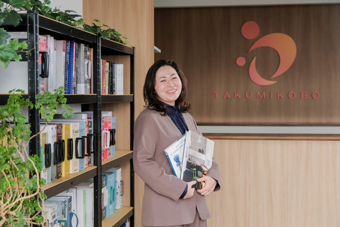 ARAI MAGICが撮影した「オフィス　スタッフ紹介コンテンツ」の写真