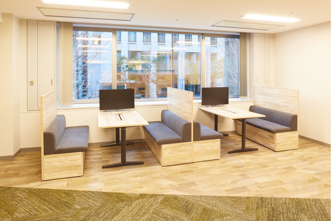 岩瀬泰治が撮影した「内観写真」の写真