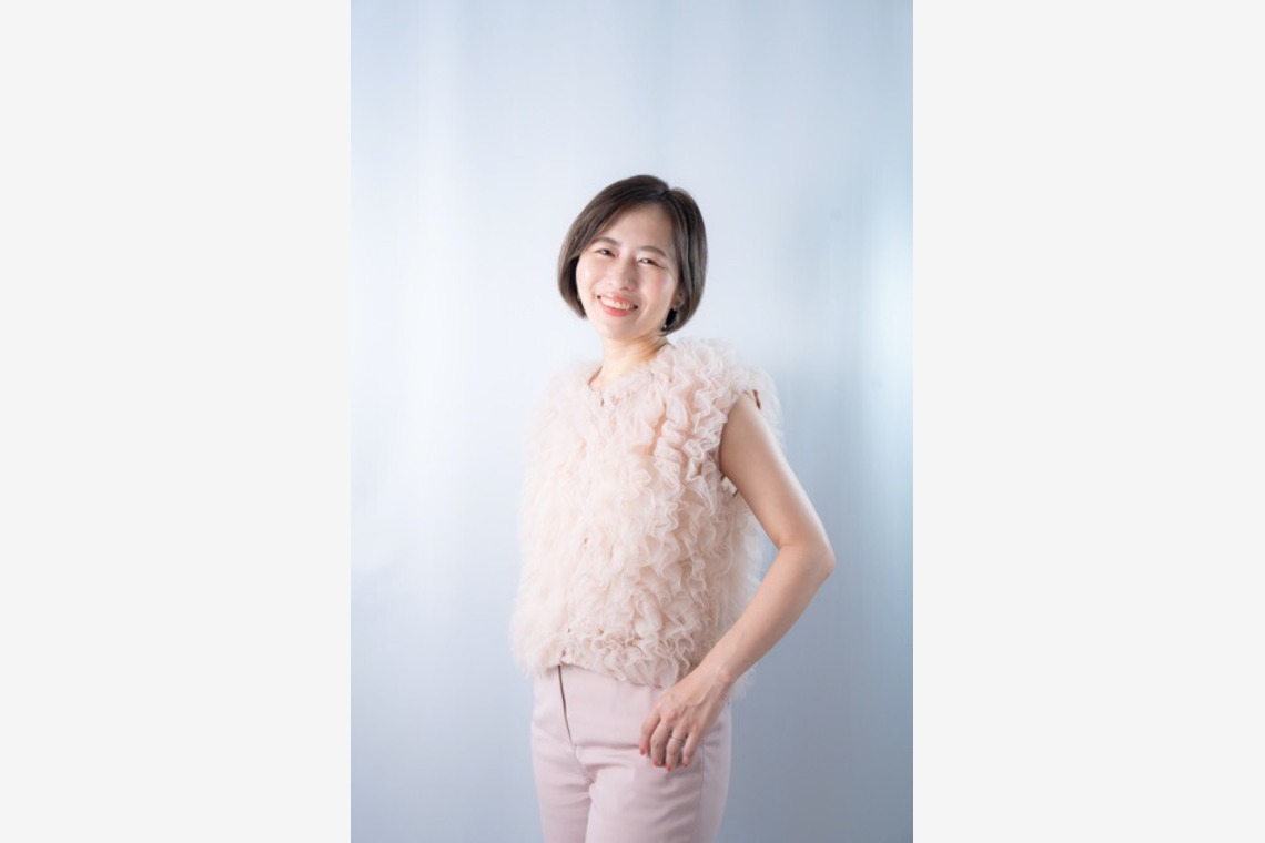 Photography_KanaUが撮影した写真のアルバム「SNS起業家の投稿用素材写真（都内某スタジオ）」