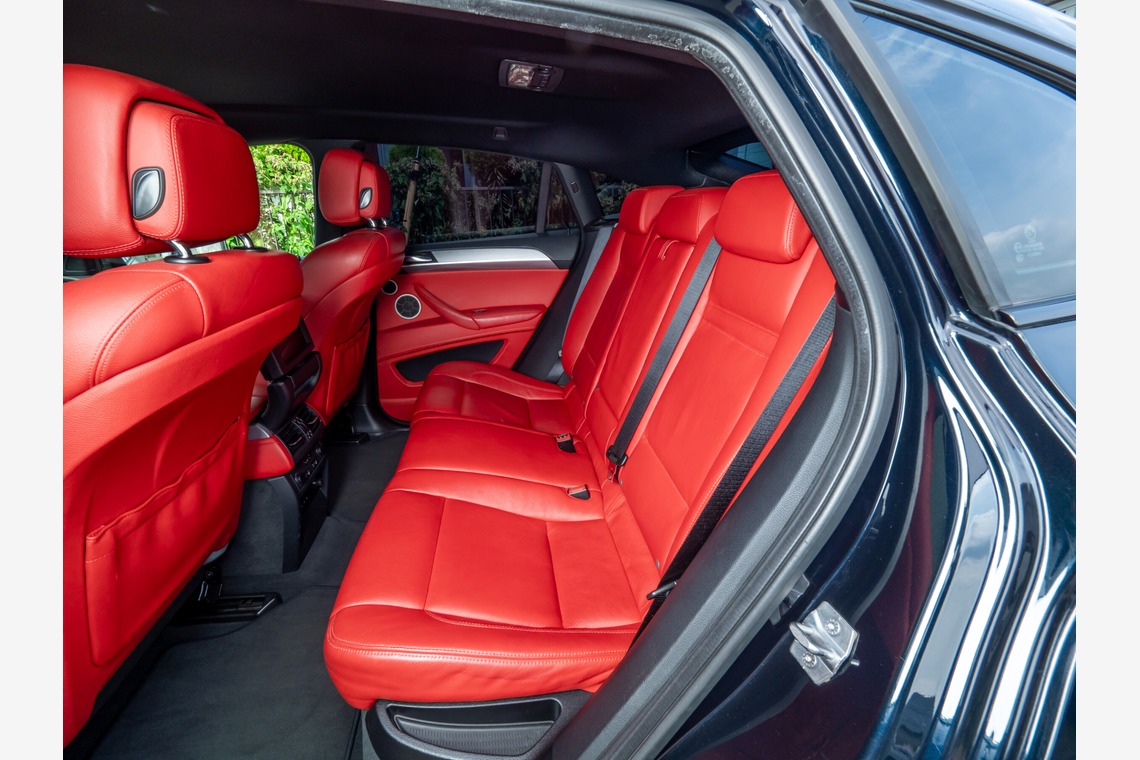 原野 英樹が撮影した「輸入車販売会社よりBMW X5のカーセンサーSDGE 掲載用写真を依頼いただきました」の写真