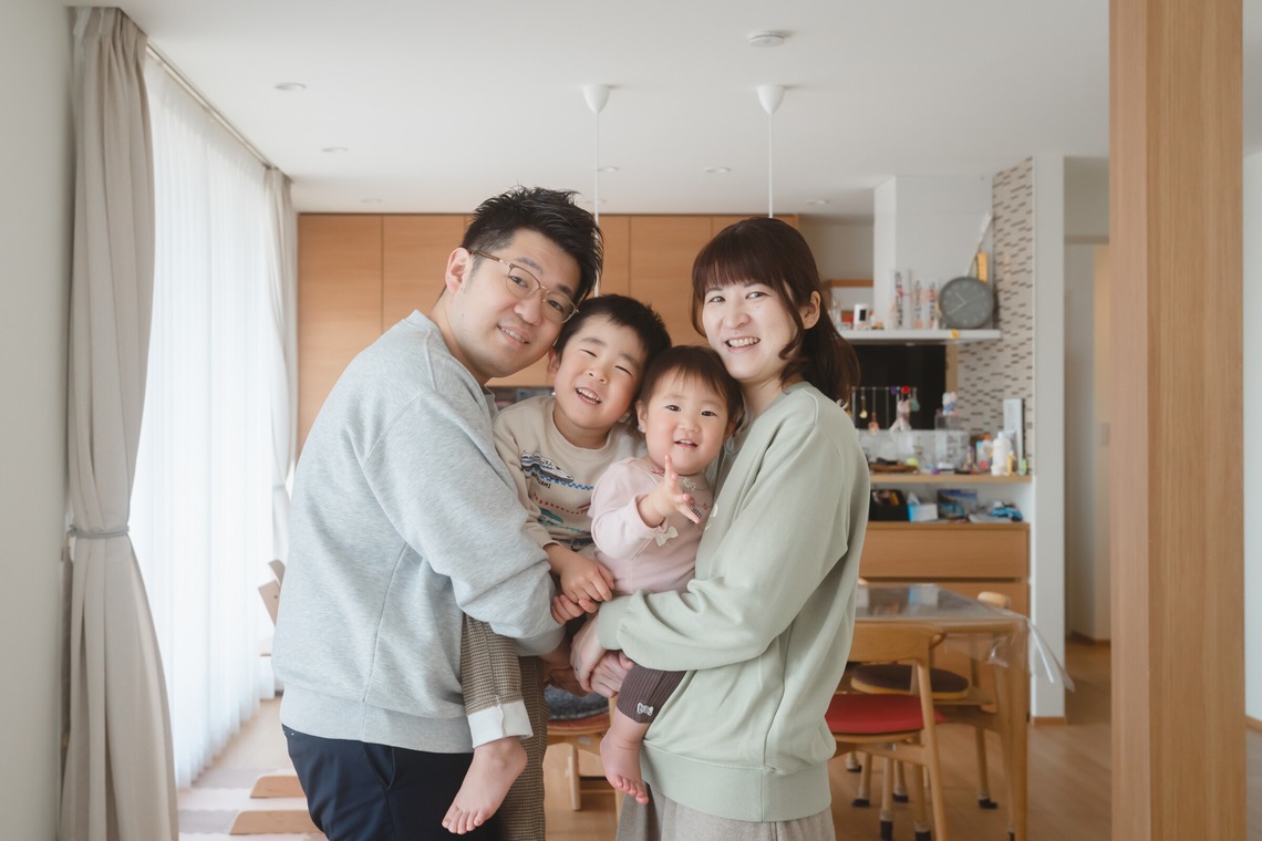 袴田写真事務所が撮影した写真のアルバム「ファミリーフォト」