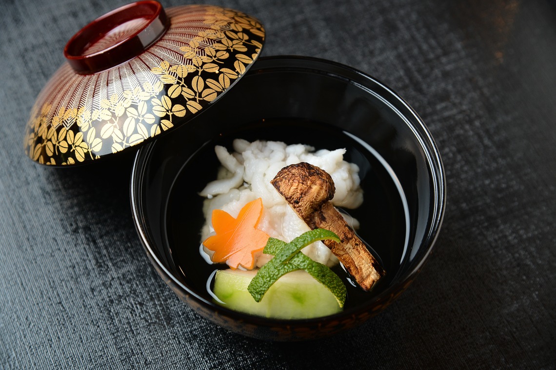 岩川芳信が撮影した写真のアルバム「飲食店撮影」