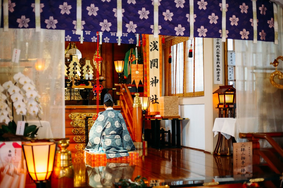 出張撮影HUG TIMEが撮影した「七五三お詣り撮影〜多摩浅間神社〜」の写真