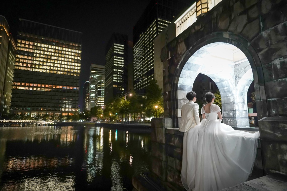 スタジオ　まるが撮影した「東京駅前・和田倉門での撮影」の写真