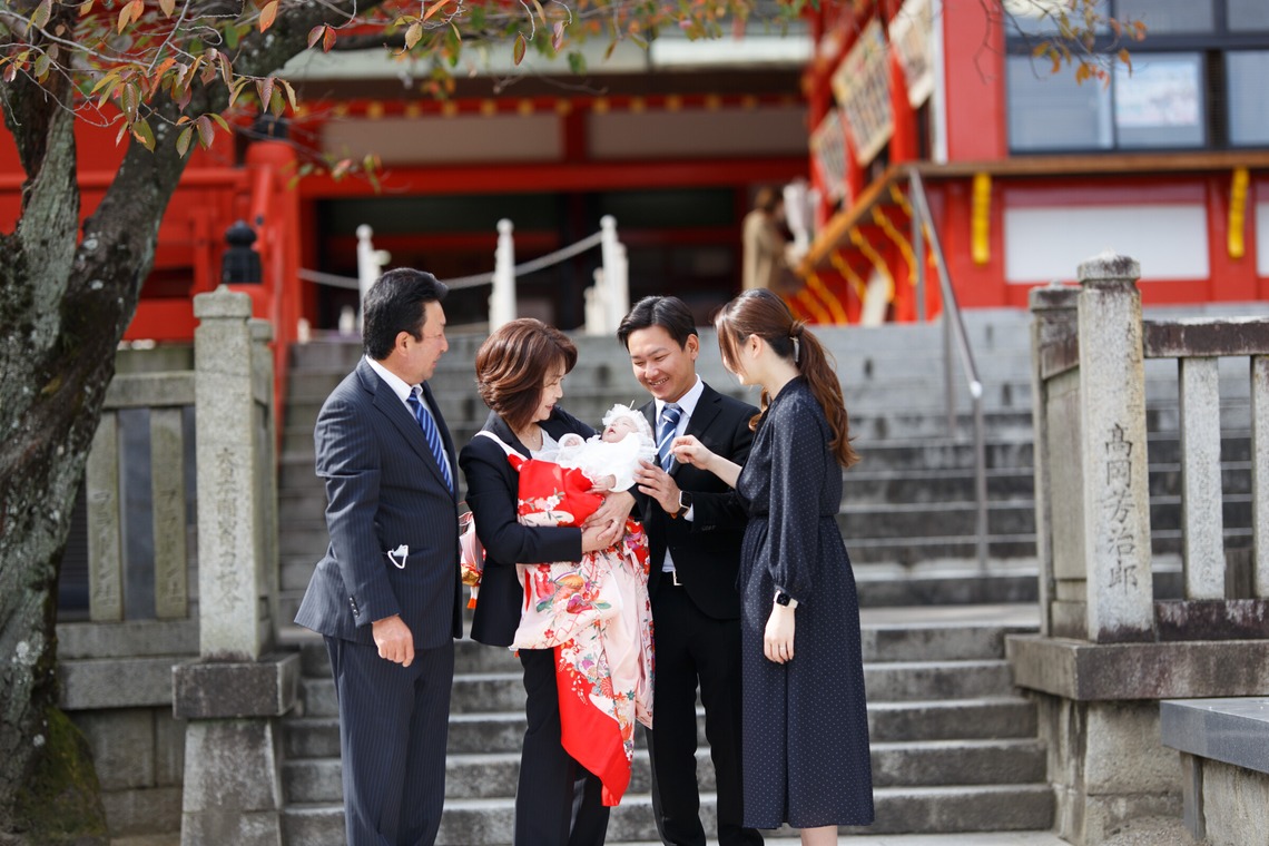 中井企画が撮影した家族写真の出張撮影のアルバム「お宮参り」