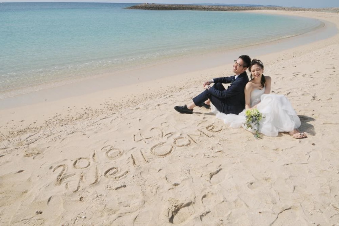 Album of the Wedding, Bridal taken by Avenir - Beach Photo wedding