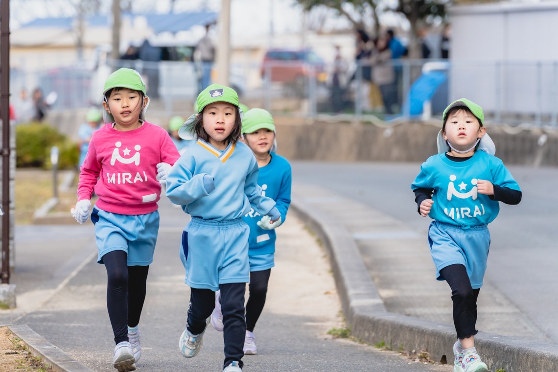 Tajimaが撮影した写真のアルバム「スクール」