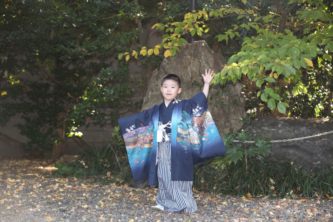 Kan Suzuki  photographyが撮影したエンゲージメントフォトのアルバム「武蔵野八幡宮」