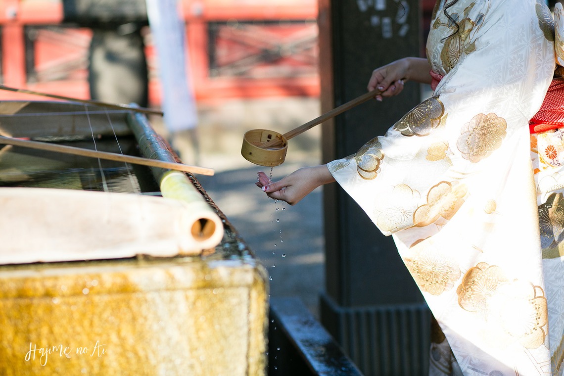 Hajime no Ai Photographyが出張撮影した家族写真(キッズ,ベビーフォト)などが写った「成人式後撮り@根津神社」の家族写真