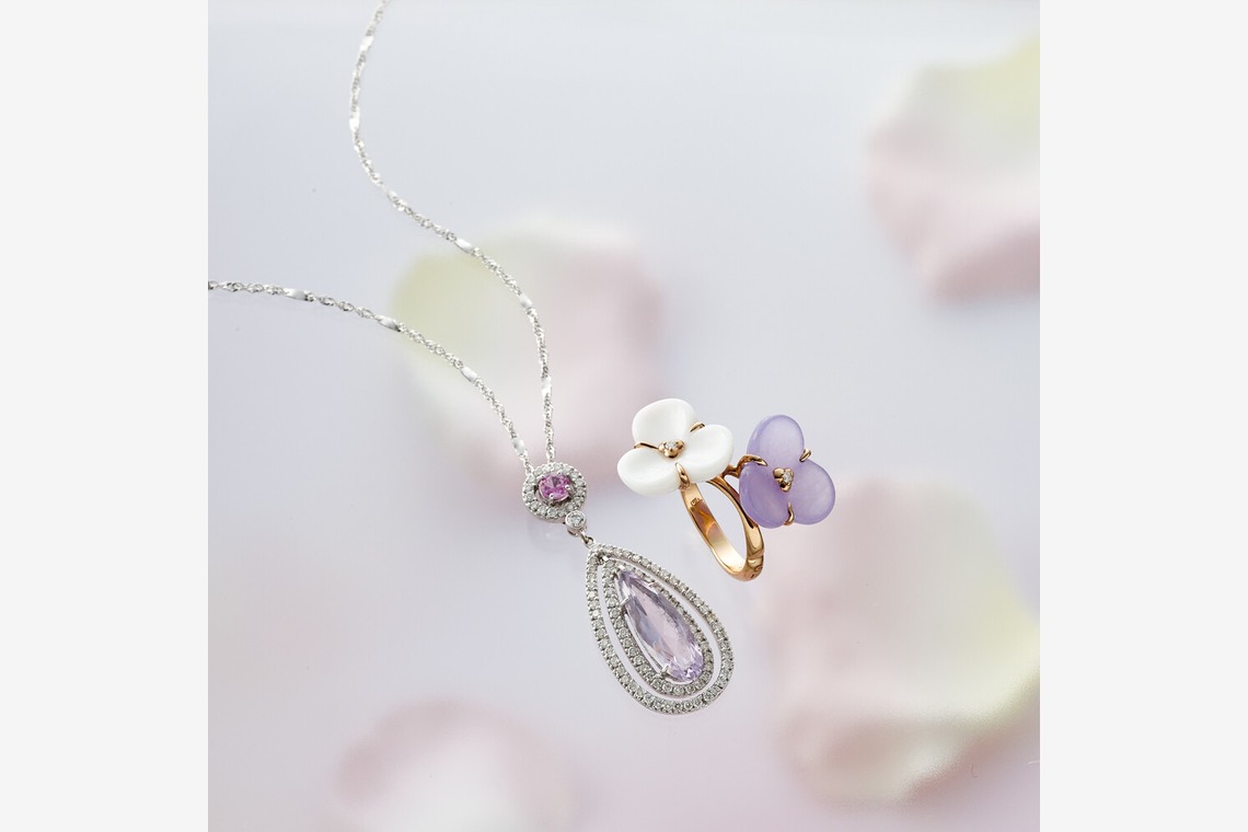 株式会社SANYO-CYP studioUPが撮影した写真のアルバム「スタジオ物撮り」