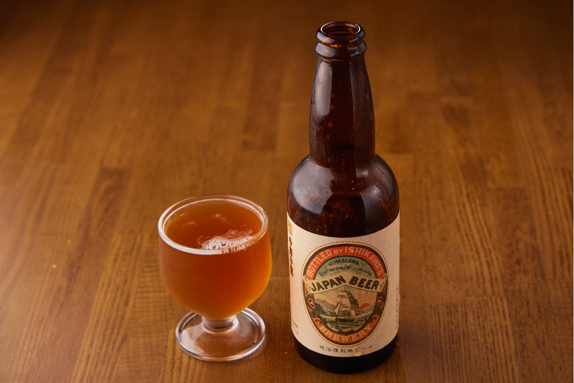 岩瀬泰治が撮影した写真のアルバム「カフェ」