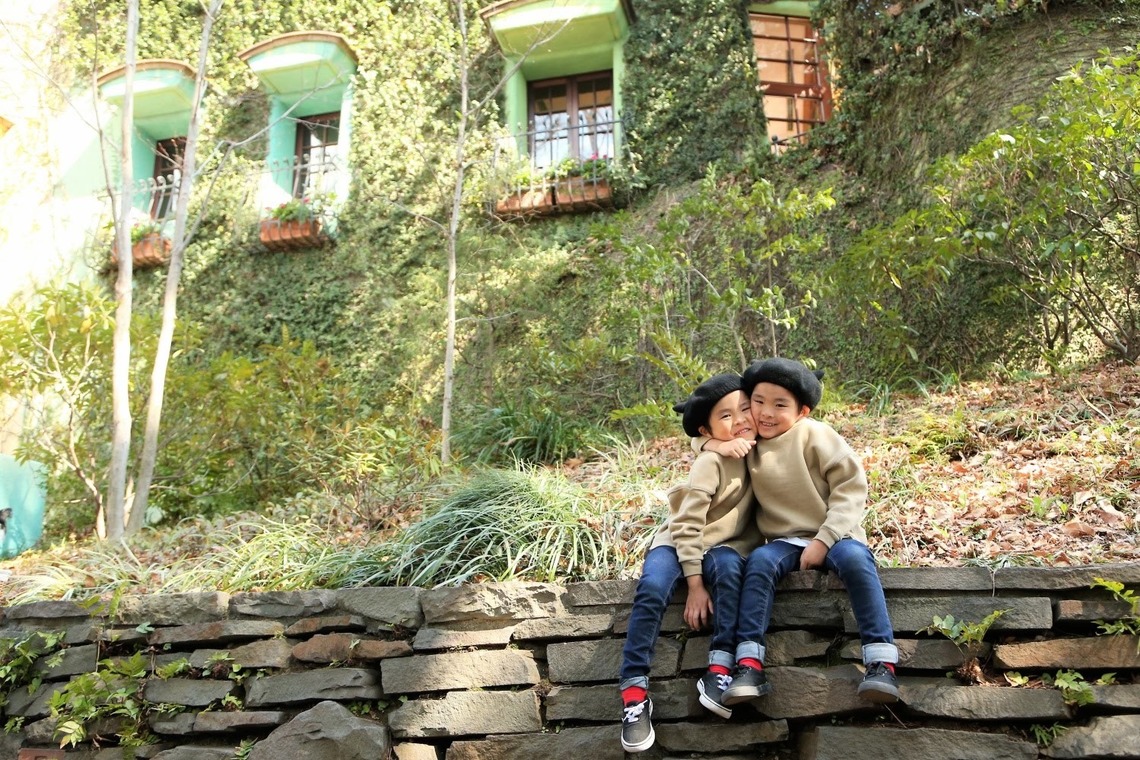 Photographer  Tomoが撮影した「双子とベビーの記念写真@井の頭公園」の写真