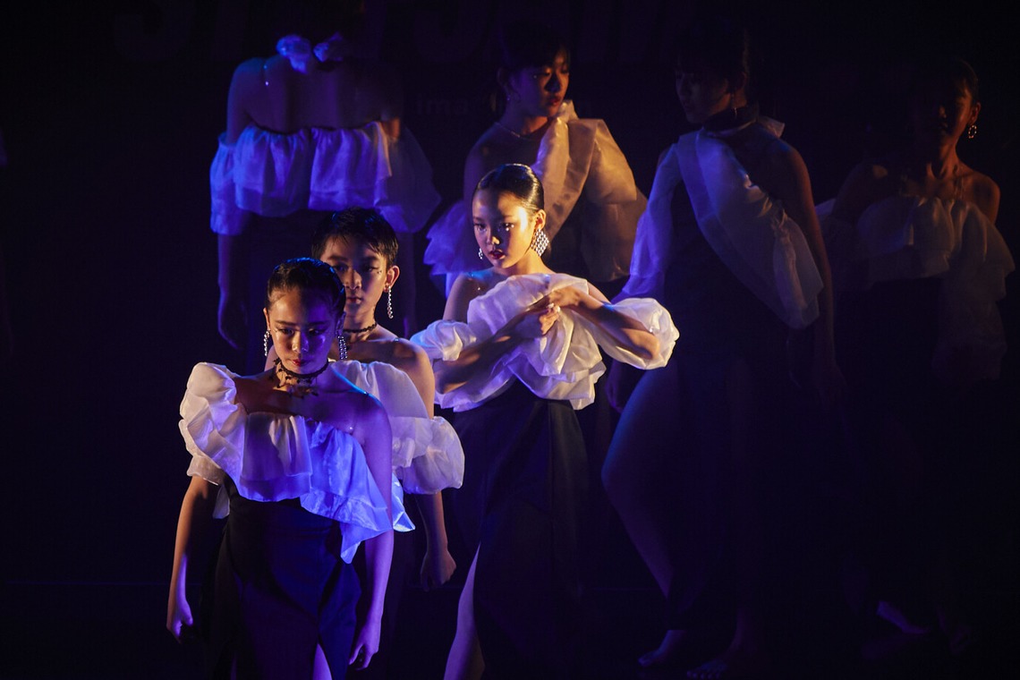 アドネフォトが撮影した「ダンス」の写真