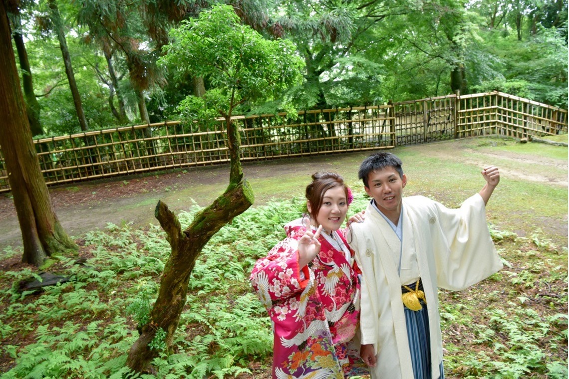 Album of the Wedding, Bridal taken by Kiki photo works - Pre Weddingphotoshoot at Nara in a fresh green