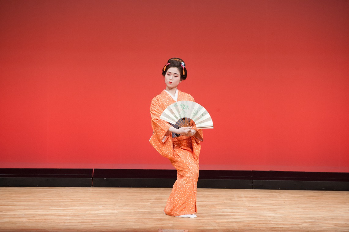 十時写真事務所が撮影した「踊り」の写真