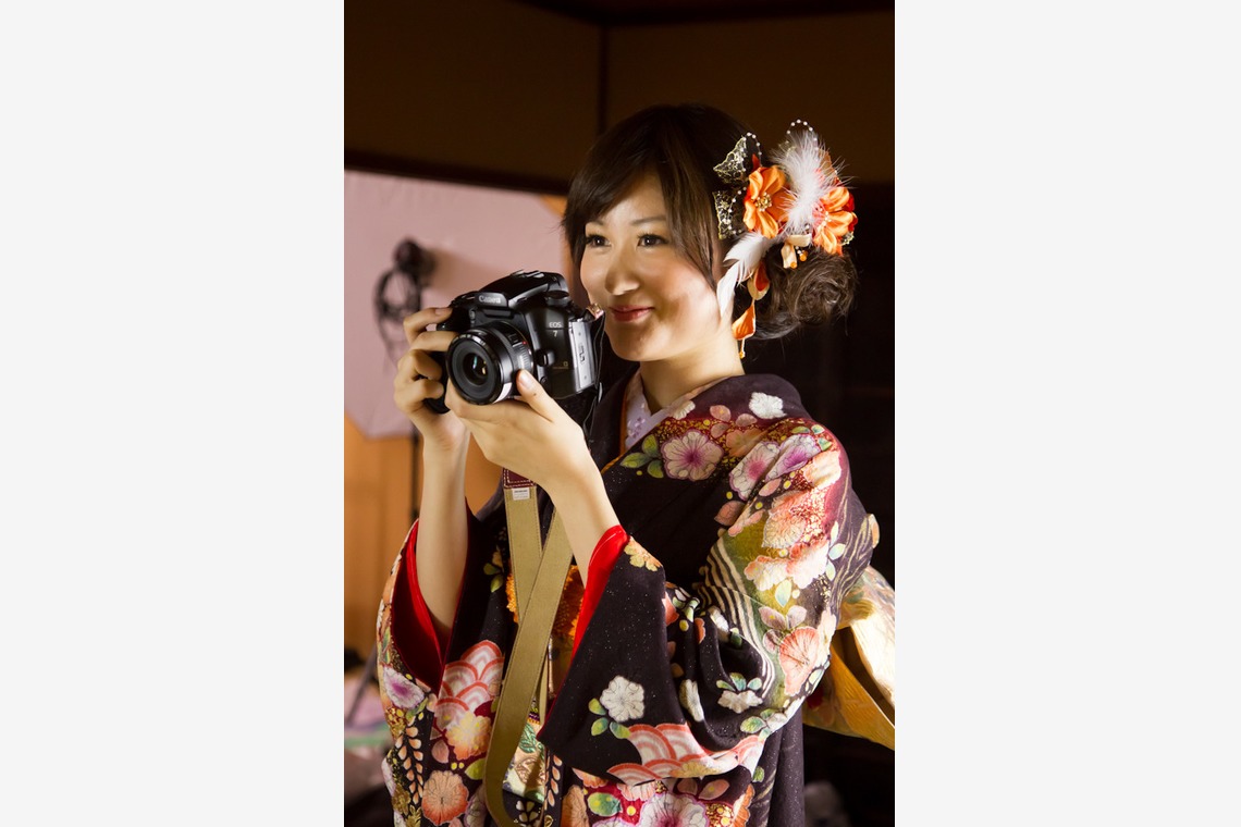 スマイルハンターが出張撮影した家族写真(キッズ,ベビーフォト)などが写った「成人式フォト」の家族写真