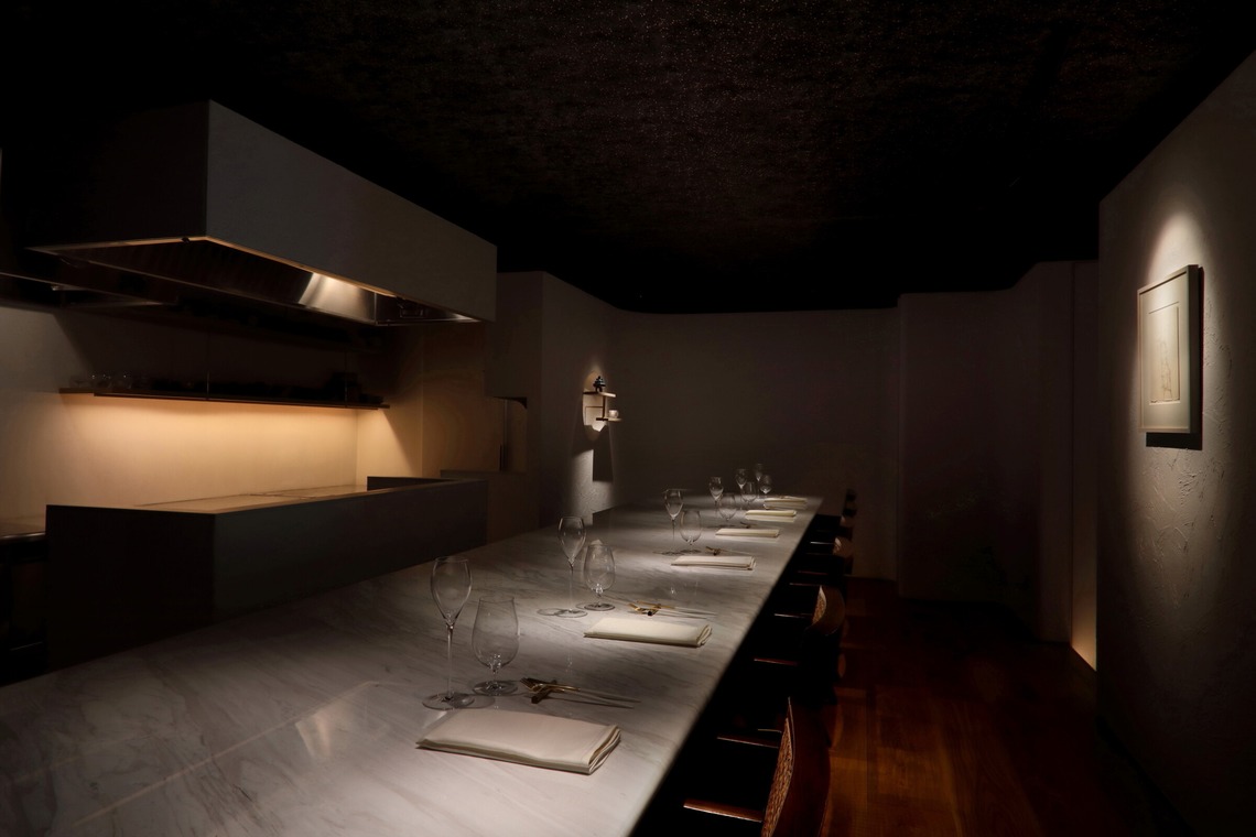 森安　照が撮影した「ホテル・レストラン（料理・ワイン・シャンパン・シェフ・ホールスタッフ・内観・イメージカット）」の写真