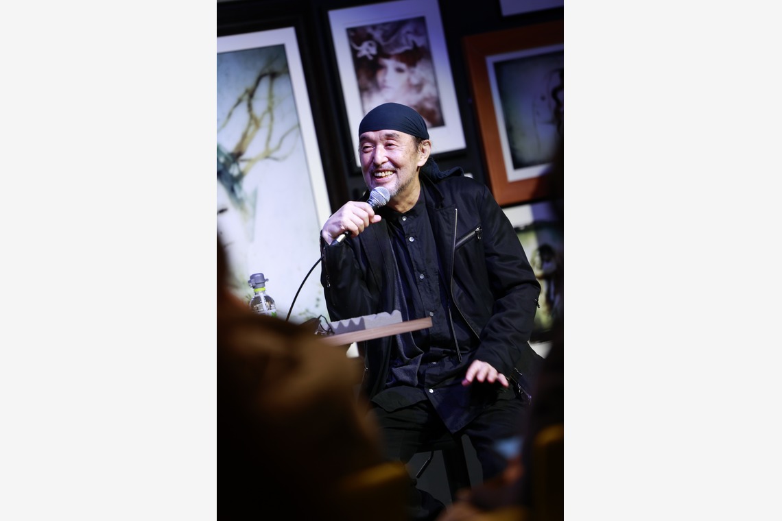 写真屋gonree　阿波根里恵が撮影した写真のアルバム「野波浩 作品展 「ELEMENTS」」