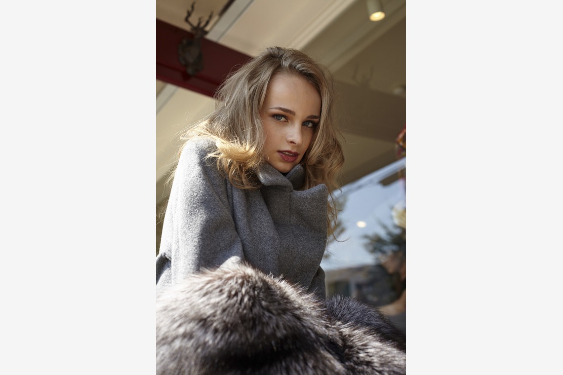 アドネフォトが撮影した写真のアルバム「人物」