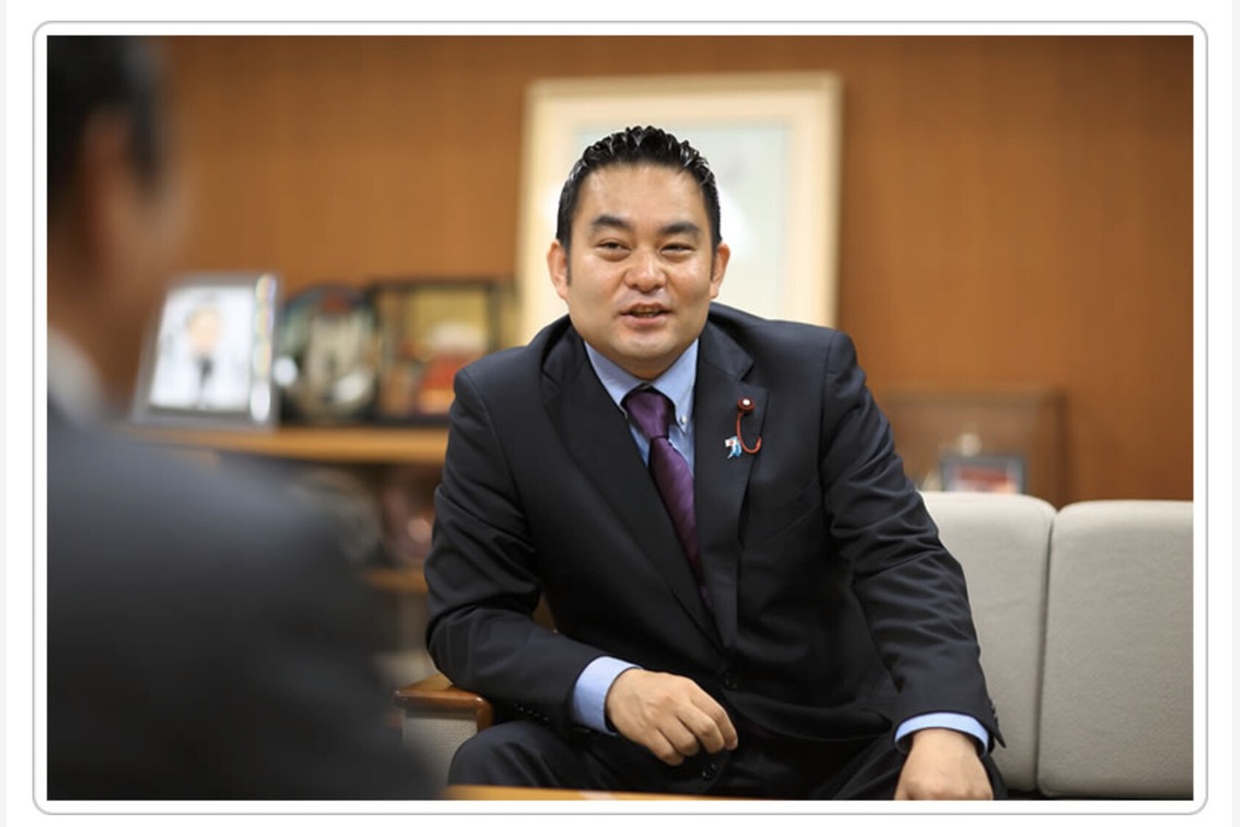 長谷部ナオキチ