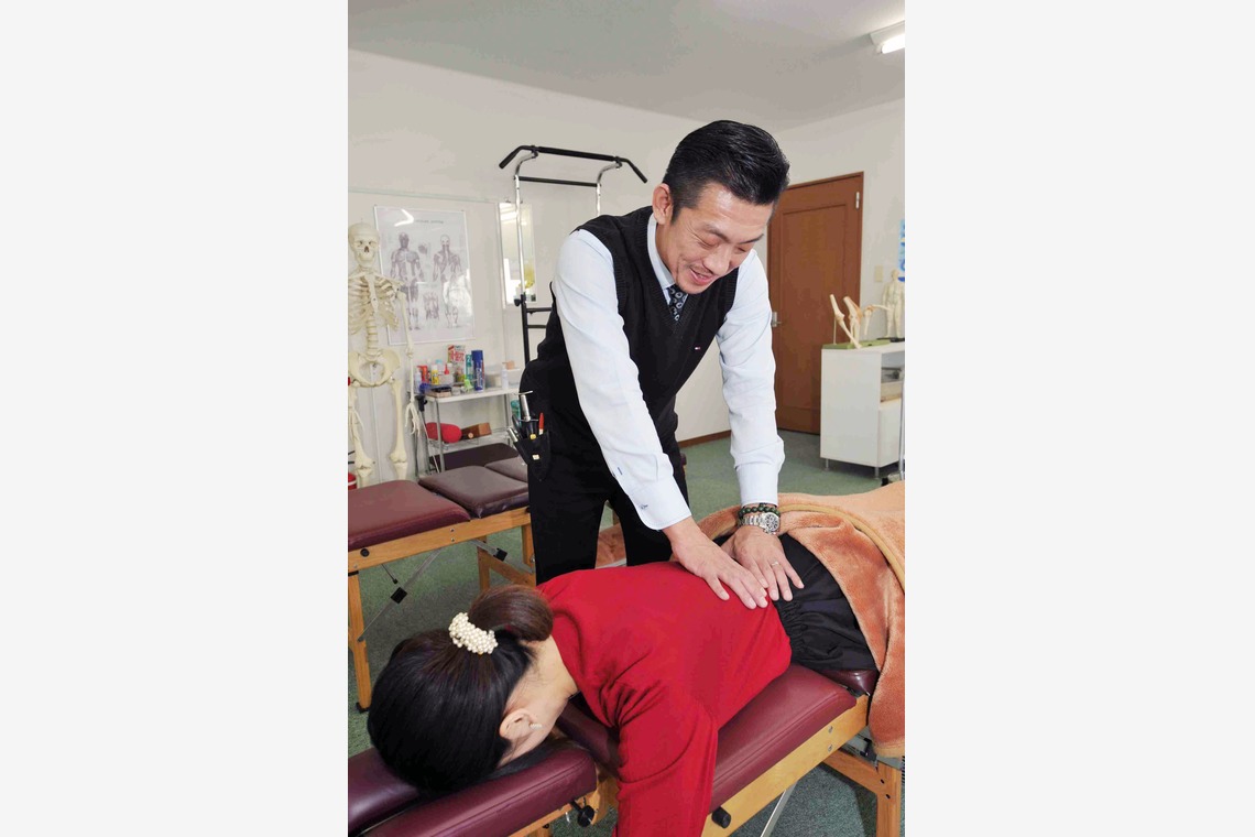 藤尾輝弘/フォトオフィスバドが撮影した「接骨院」の写真