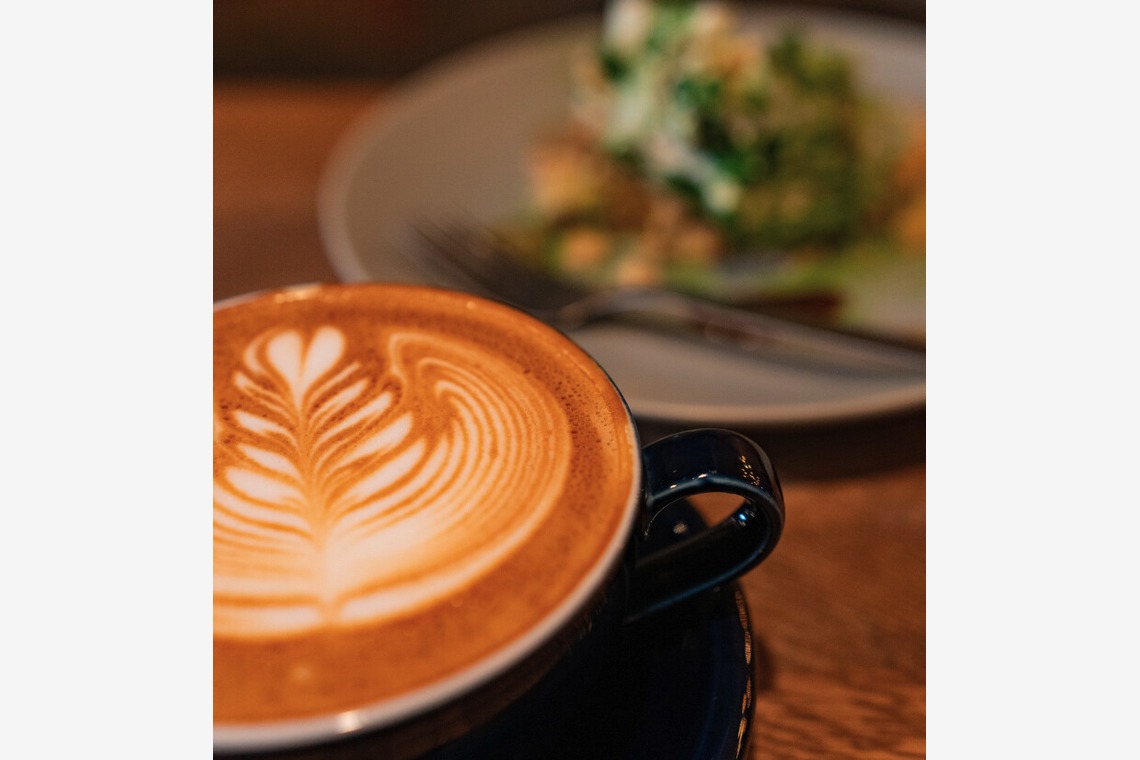 成澤が撮影した「水商売店舗宣材写真.アイドルアー写」の写真