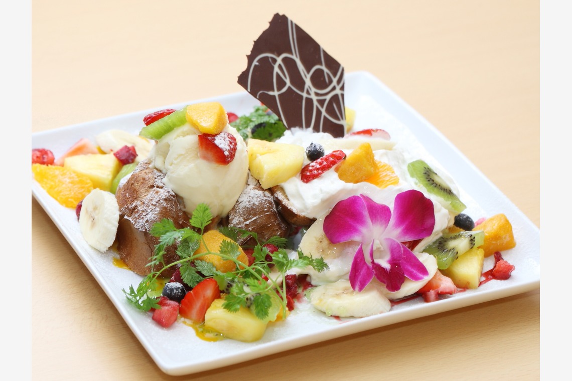 森安　照が撮影した写真のアルバム「フレンチトースト・カフェ」